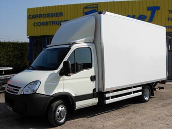 Fourgons Utilitaires & déménagement